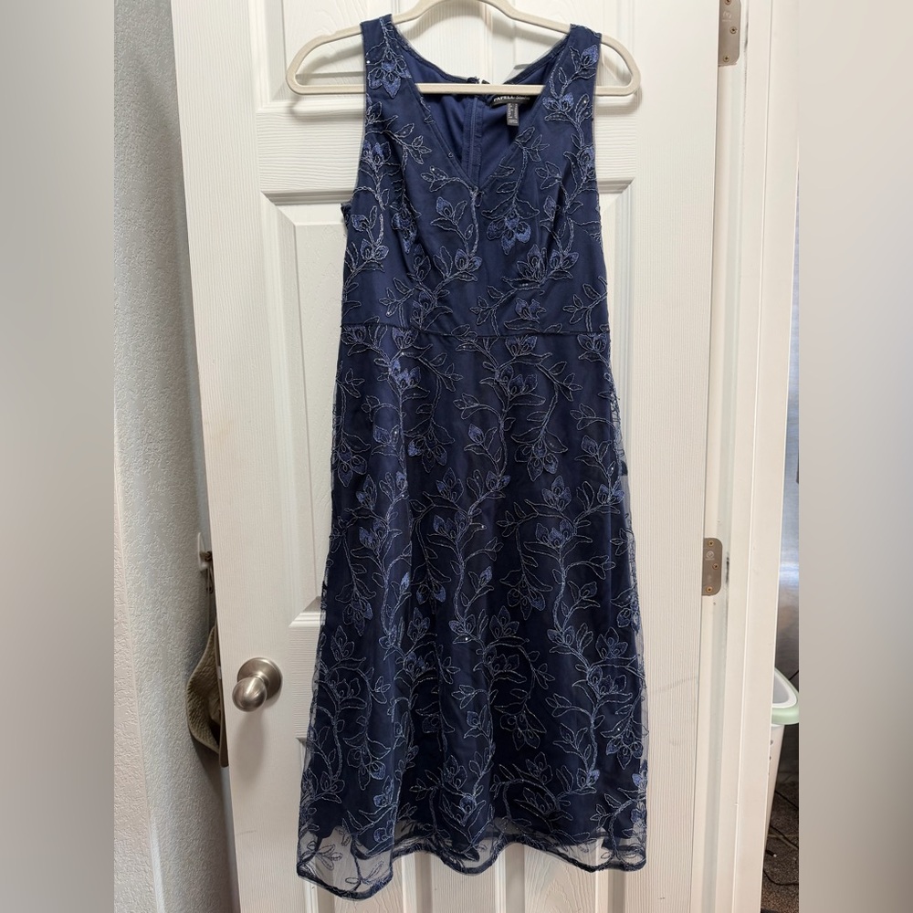 Elegant Navy Floral Dress